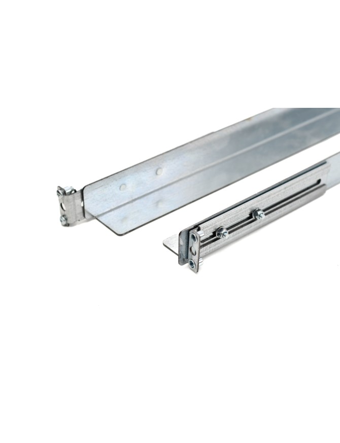 Kit de 2 équerres rack 19 pouces. Longueur 777mm pour une baie 800mm et 1000mm de profondeur