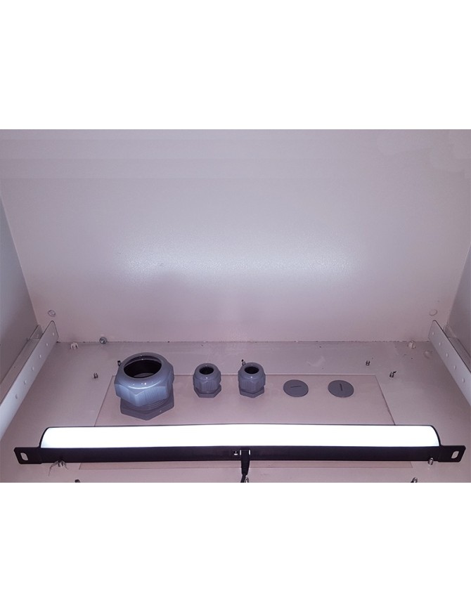 Éclairage LED pour rack 19'', 1U, 2 leds